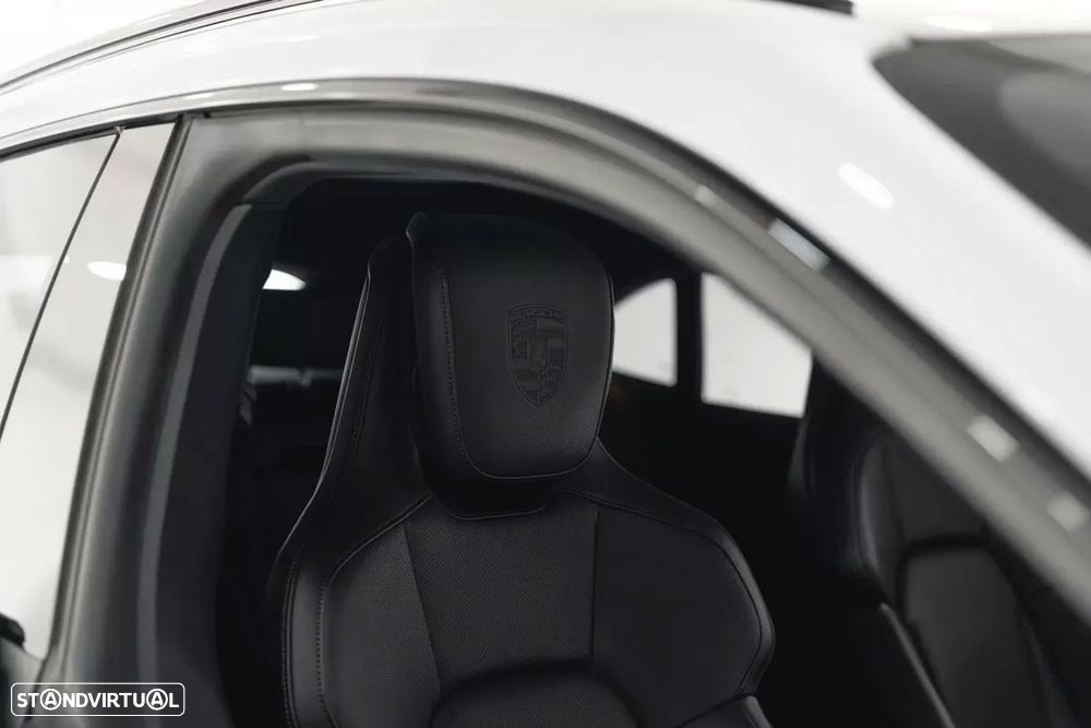 Porsche Taycan Sport Turismo 4S - 46
