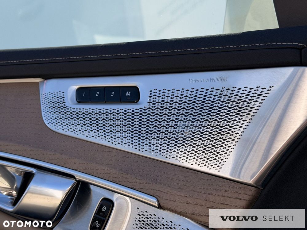 Volvo XC 90 - 11