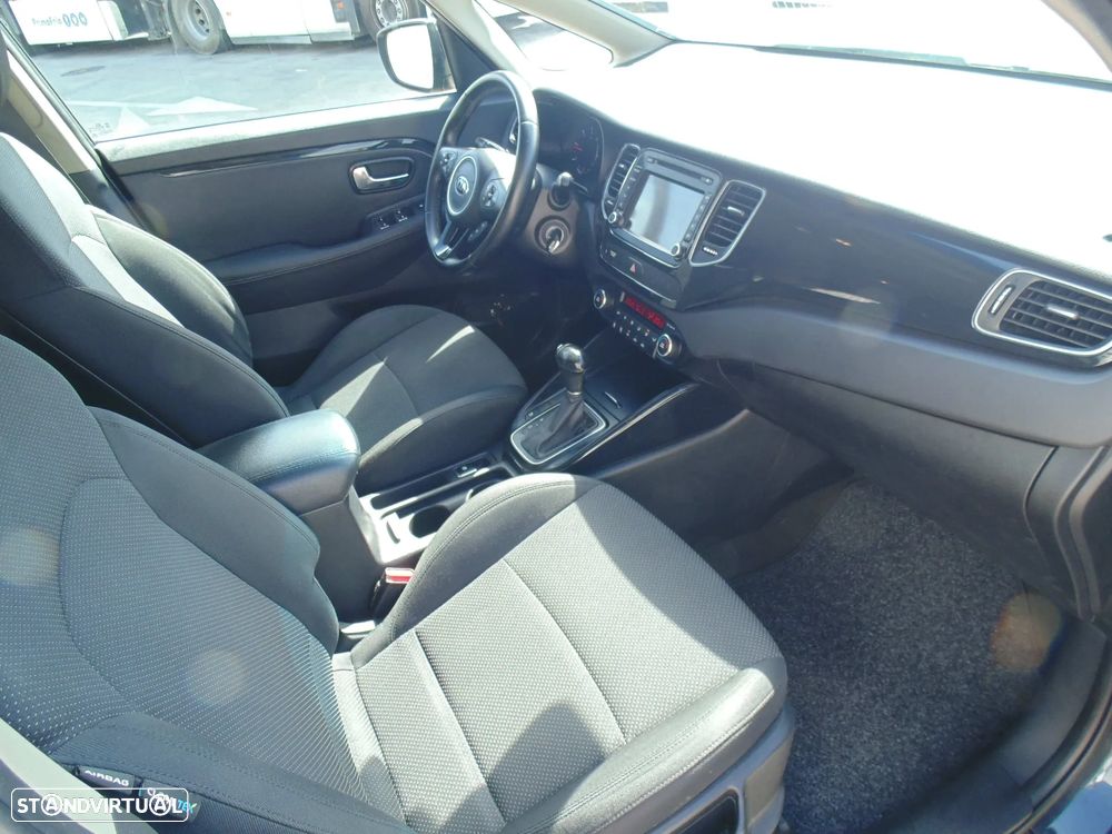 Kia Carens 1.7 CRDi ISG TX Aut. - 19