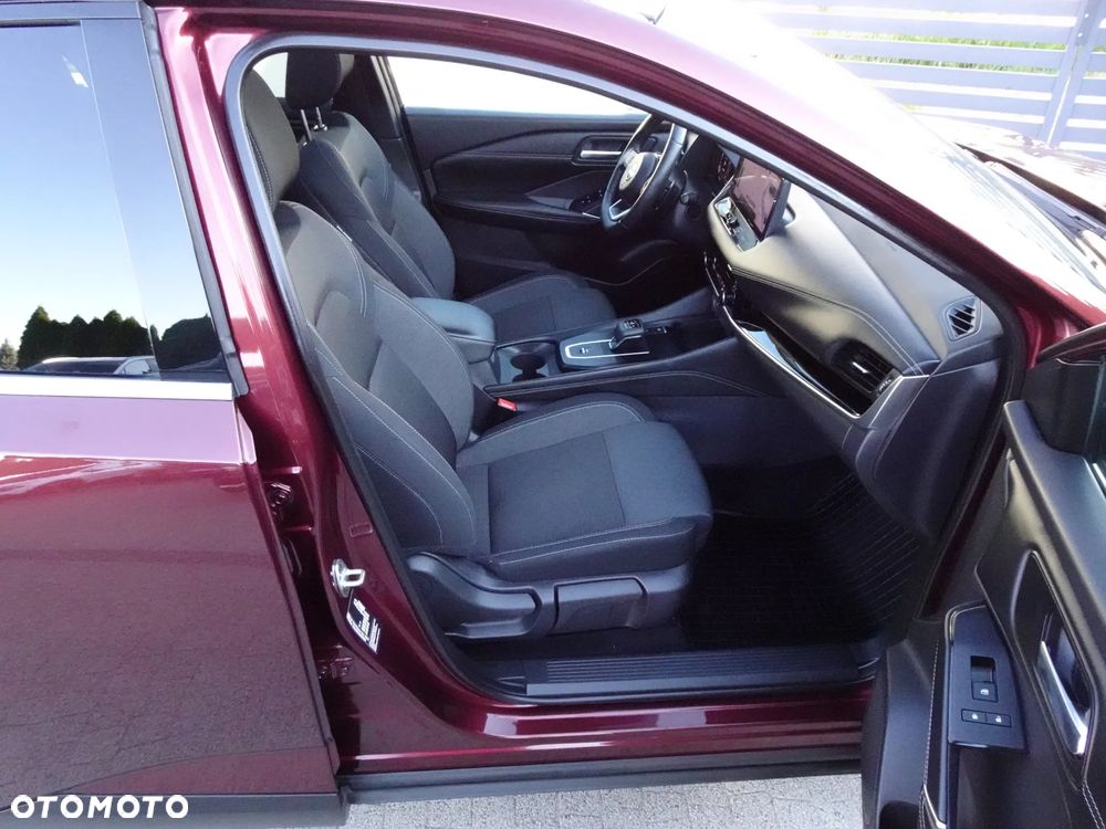 Nissan Qashqai 1.3 DIG-T MHEV N-Connecta Xtronic - 18