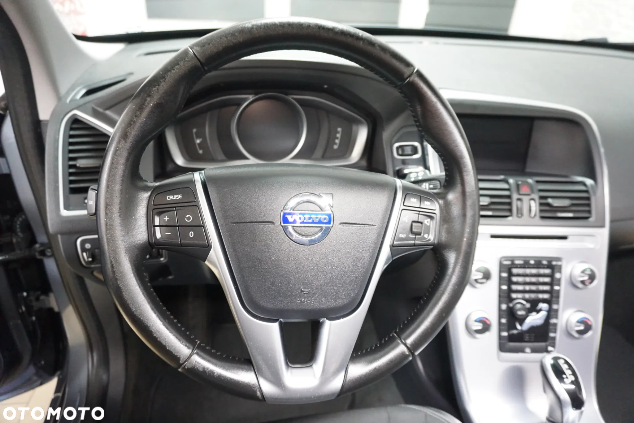 Volvo XC 60 - 21