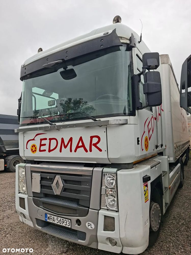 Renault MAGNUM - 2