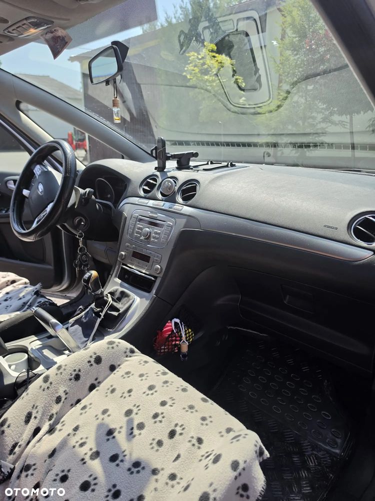 Ford S-Max 2.0 Titanium - 13
