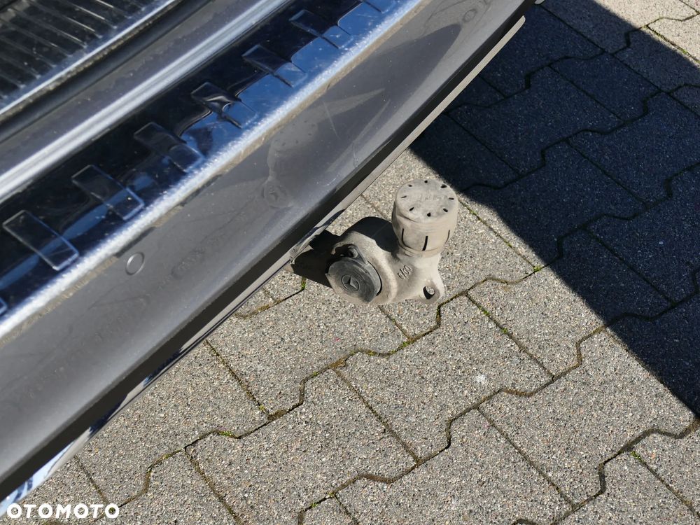 Mercedes-Benz Klasa E 200 BlueTEC 7G-TRONIC Elegance - 22