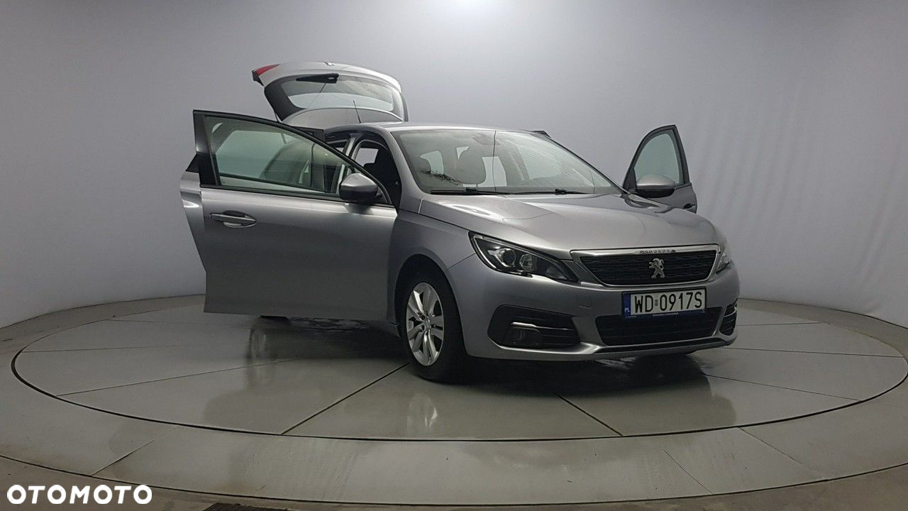 Peugeot 308 - 9