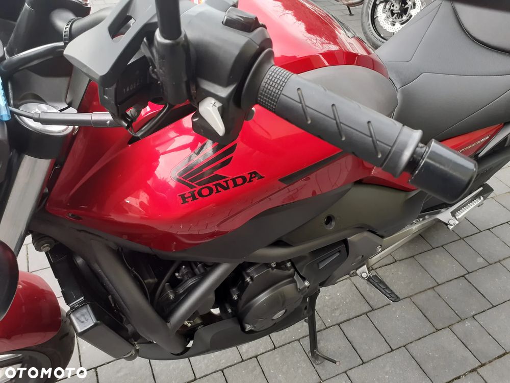 Honda NC - 27