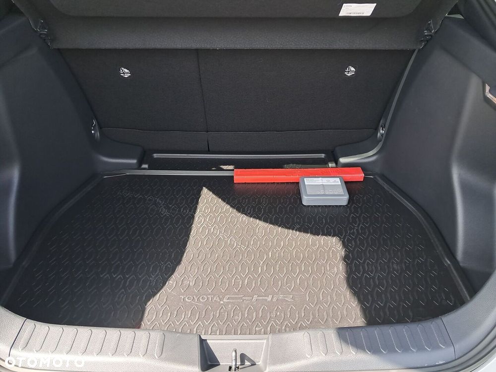 Toyota C-HR 1.8 Hybrid Style - 13