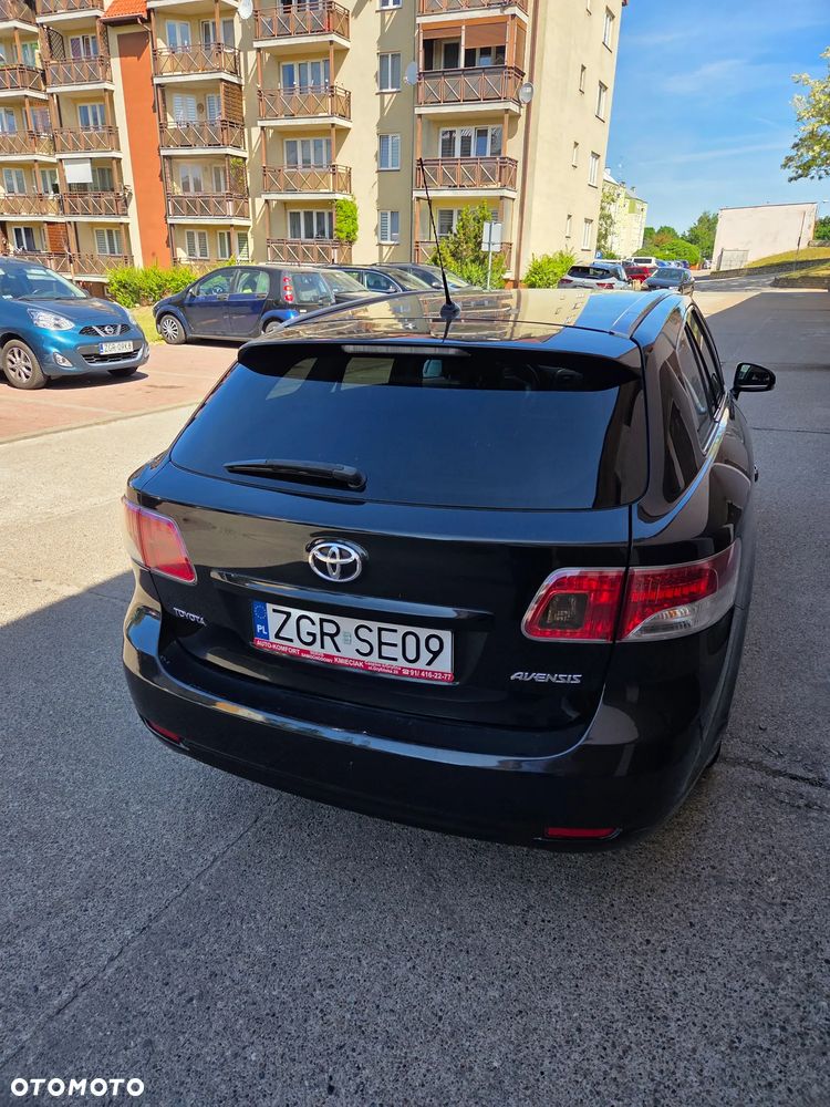 Toyota Avensis 2.0 D-4D Sol - 3