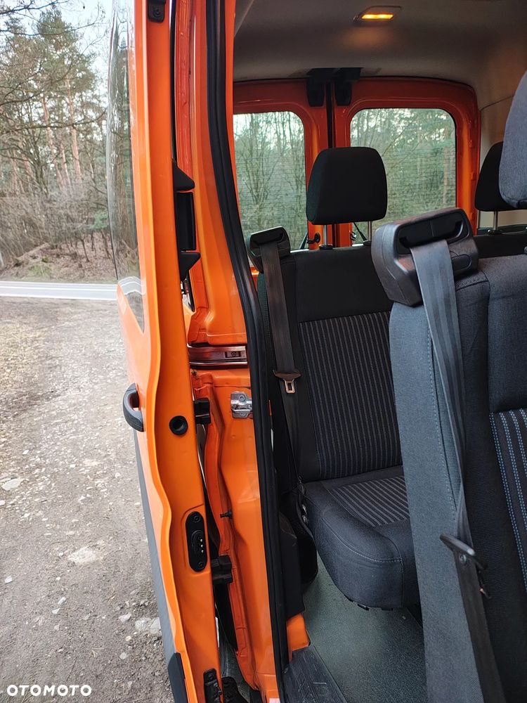 Ford Transit - 30