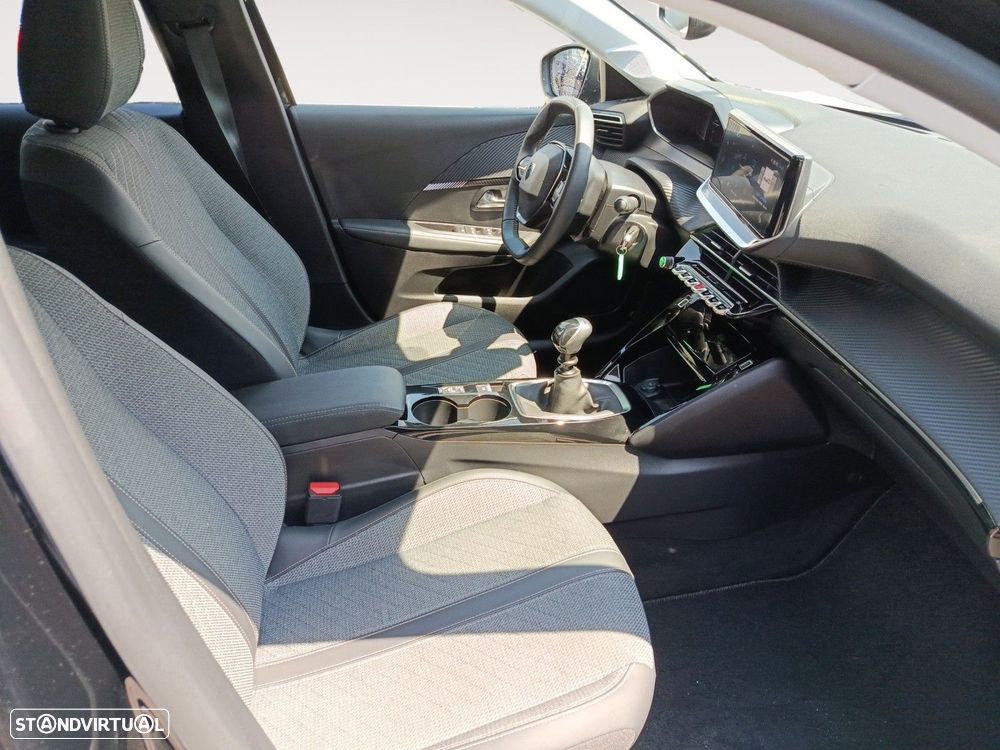 Peugeot 208 1.2 PureTech Allure - 15