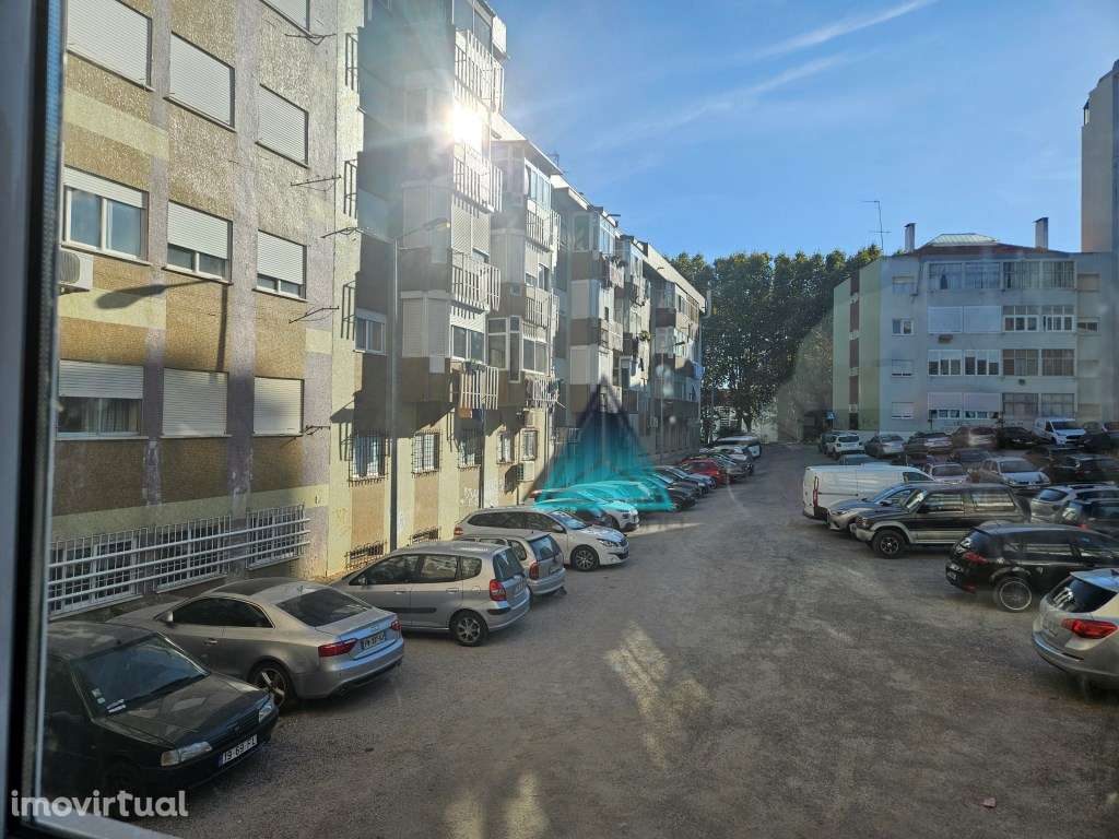 Apartamento T2 Cova da Piedade com Remodelação Total - Rés-do-chão ... - Grande imagem: 5/5