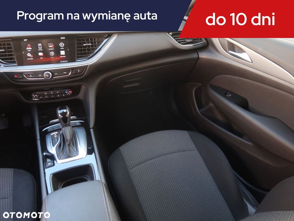 Opel Insignia - 10