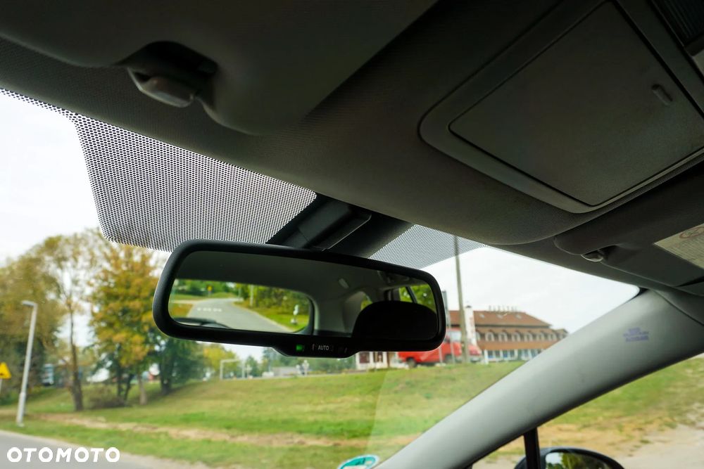 Toyota Avensis 1.8 Edition - 26