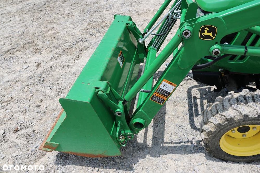 John Deere 2520 - 10