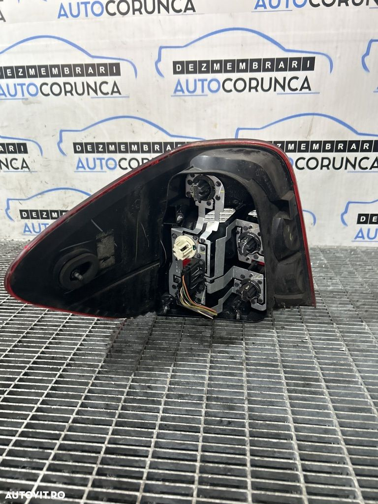 Stop Dreapta Mercedes ML W164 Facelift 2008 - 2009 SUV 4 Usi (1219) Bec clasic - 2