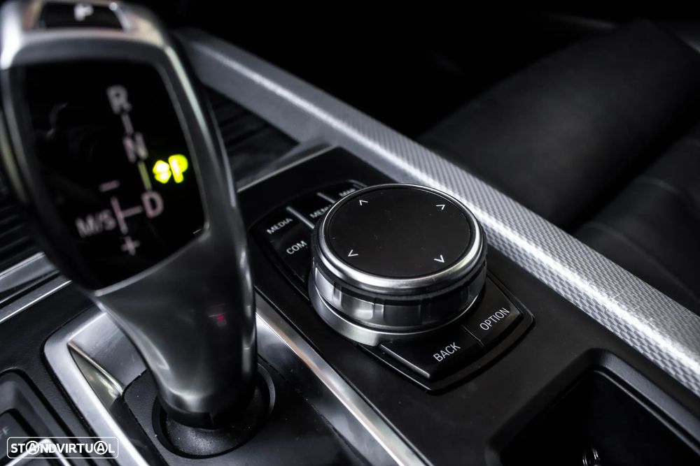 BMW X5 xDrive40e - 22