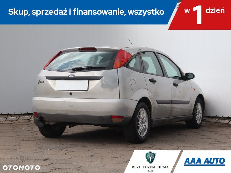 Ford Focus - 7