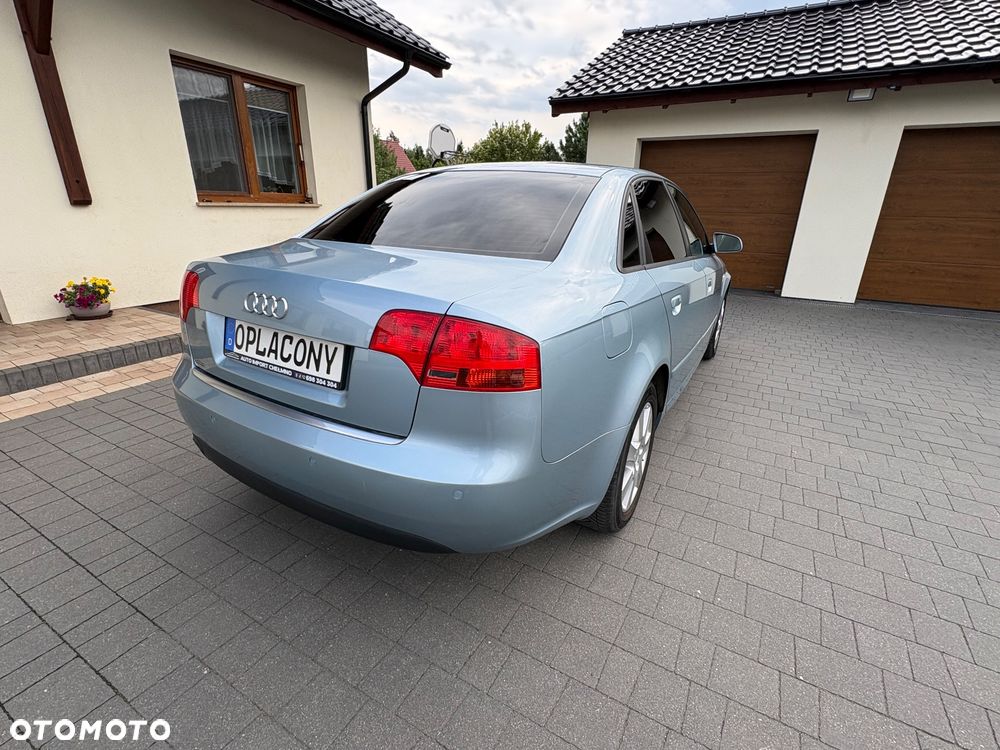 Audi A4 Limousine 1.6 - 13