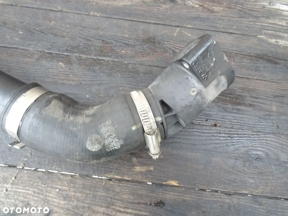 RURA INTERCOOLERA 04L145770H AUDI A3 8V OCTAVIA III GOLF VII 1.6 TDI VW JETTA 2.0 TDI - 5