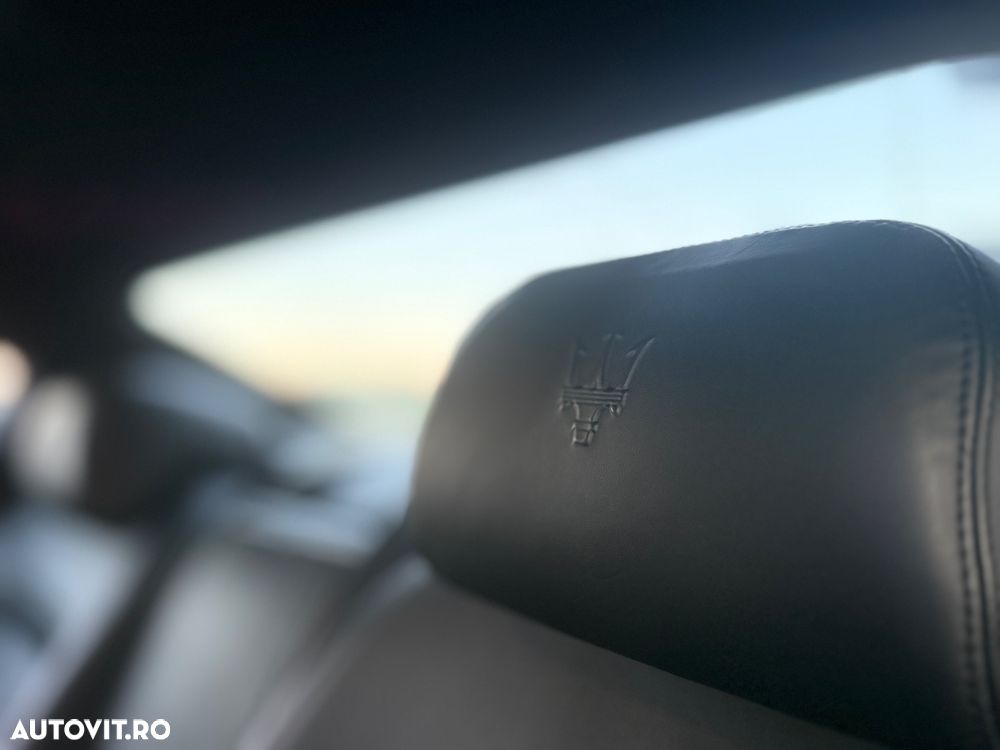 Maserati Quattroporte - 27
