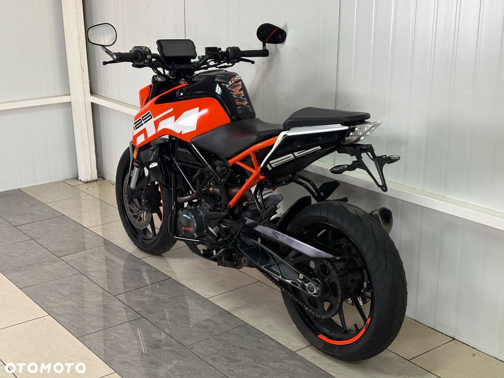 KTM Duke 125 - 7