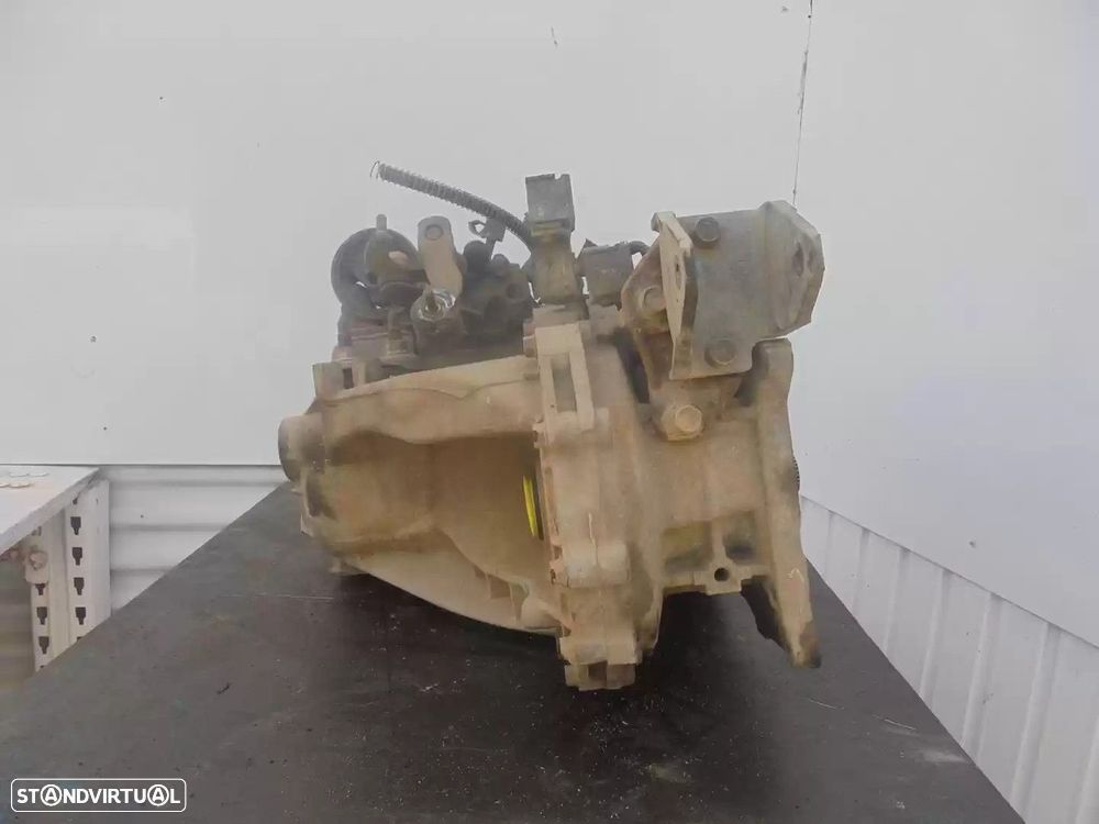 CAIXA VELOCIDADES MITSUBISHI OUTLANDER I 2003 -W5M421Z4B2 - 1