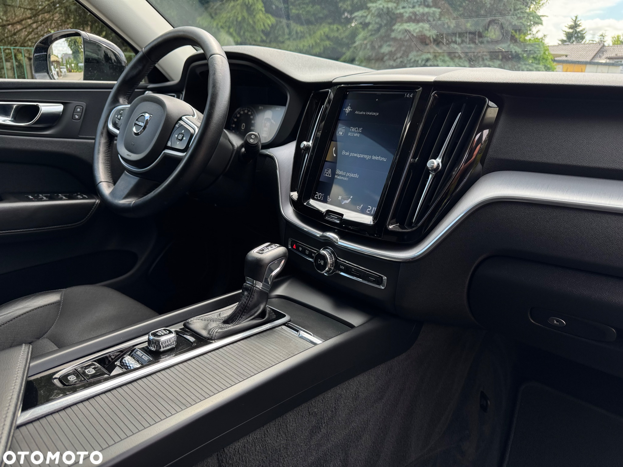 Volvo XC 60 D4 Geartronic Momentum - 24