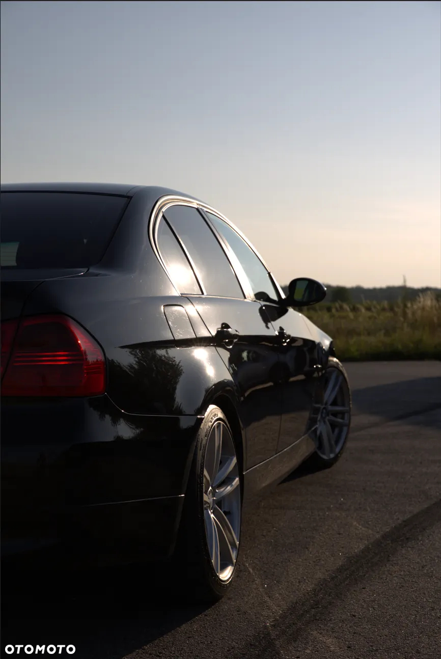 BMW Seria 3 320d - 8