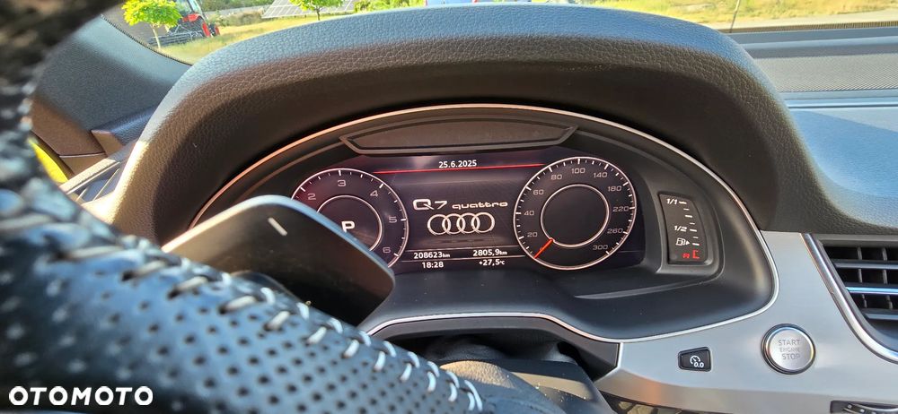 Audi Q7 - 15