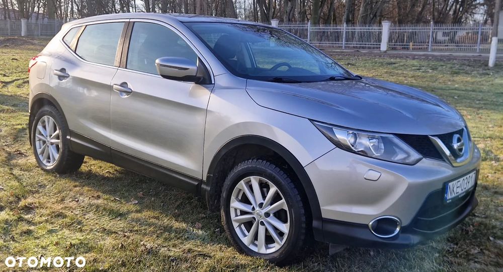 Nissan Qashqai - 1