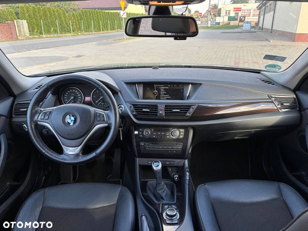 BMW X1 sDrive20d EfficientDynamics Edition xLine - 11