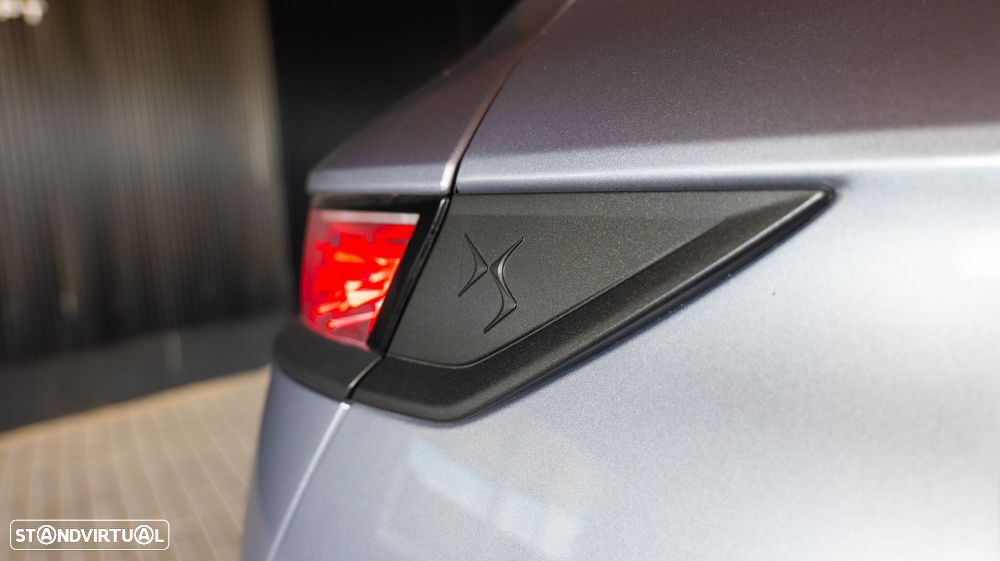 DS DS7 Crossback E-Tense Performance Line EAT8 - 29