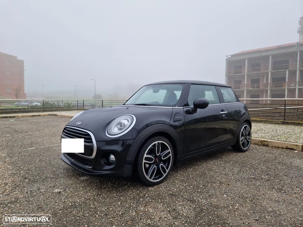 MINI 3 Portas One D - 18