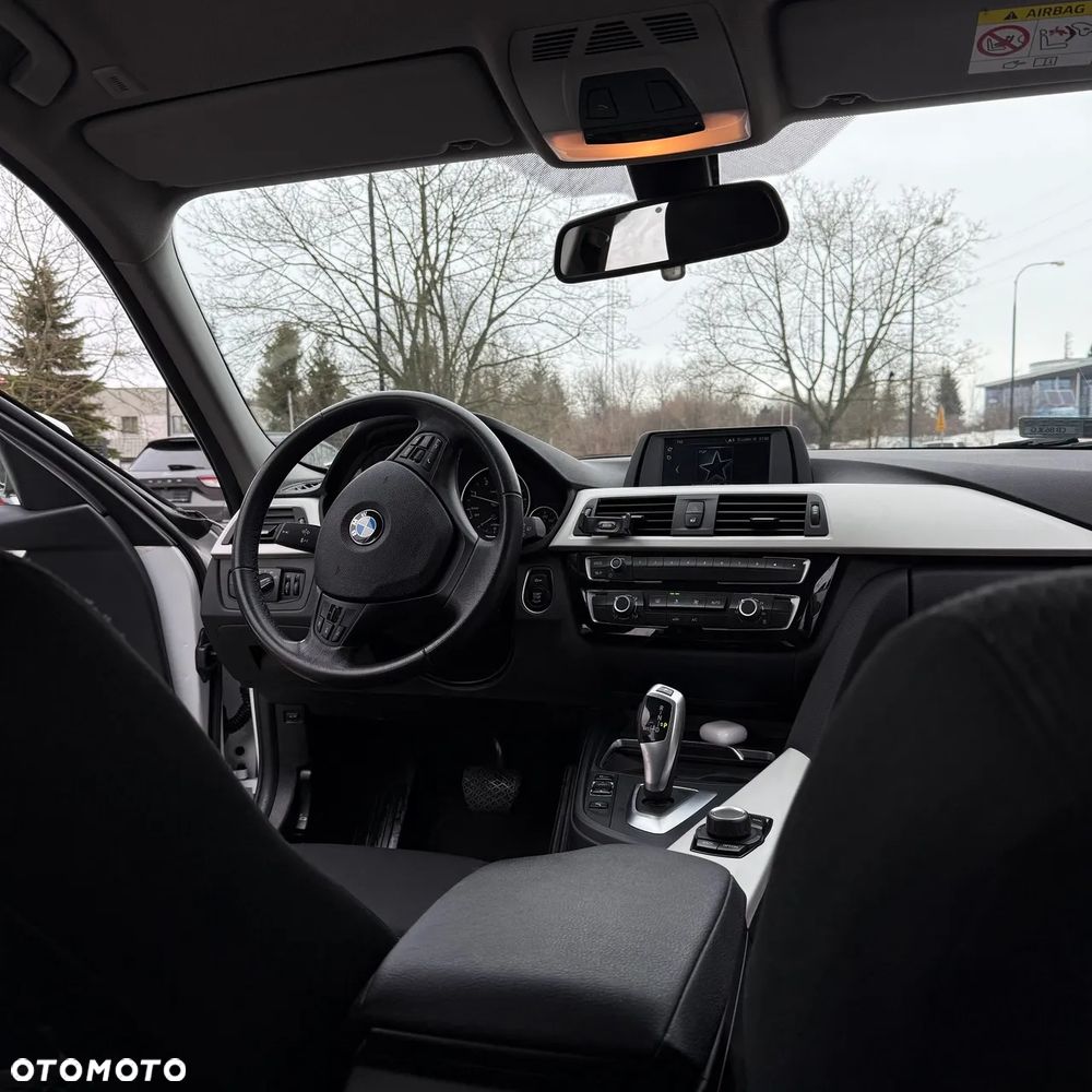 BMW Seria 3 ver-318d - 20