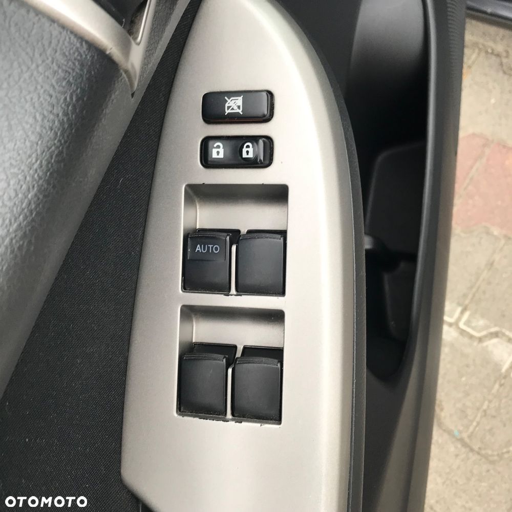 Toyota Corolla 1.4 D-4D Luna - 12