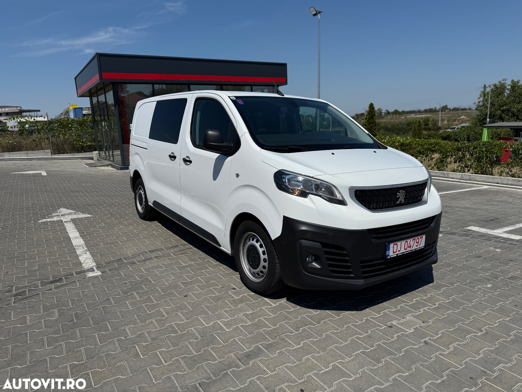 Peugeot Expert L2 2.0 BlueHDi 150 - 6