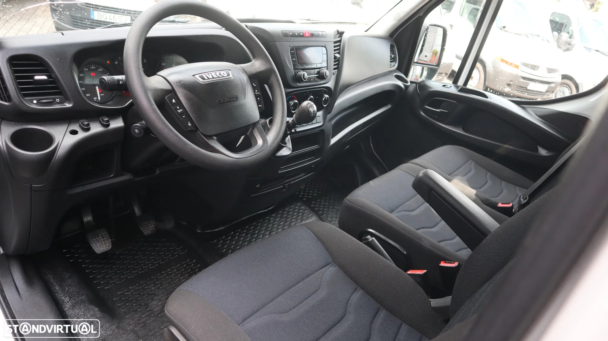 Iveco Daily 3.0 35C15 Basculante - 9