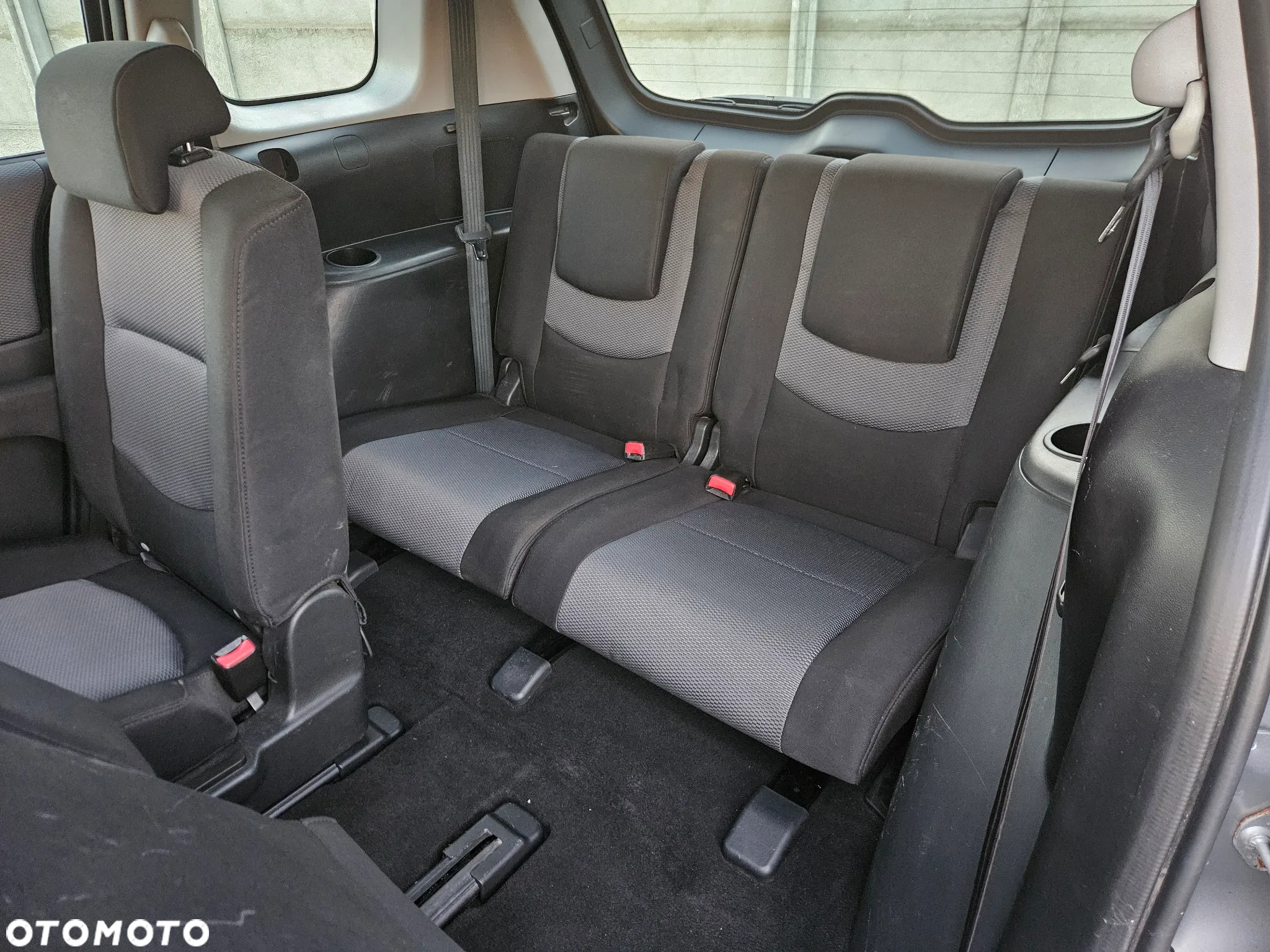 Mazda 5 - 24