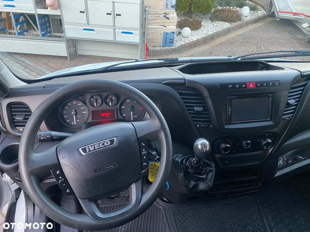 Iveco DAILY - 11