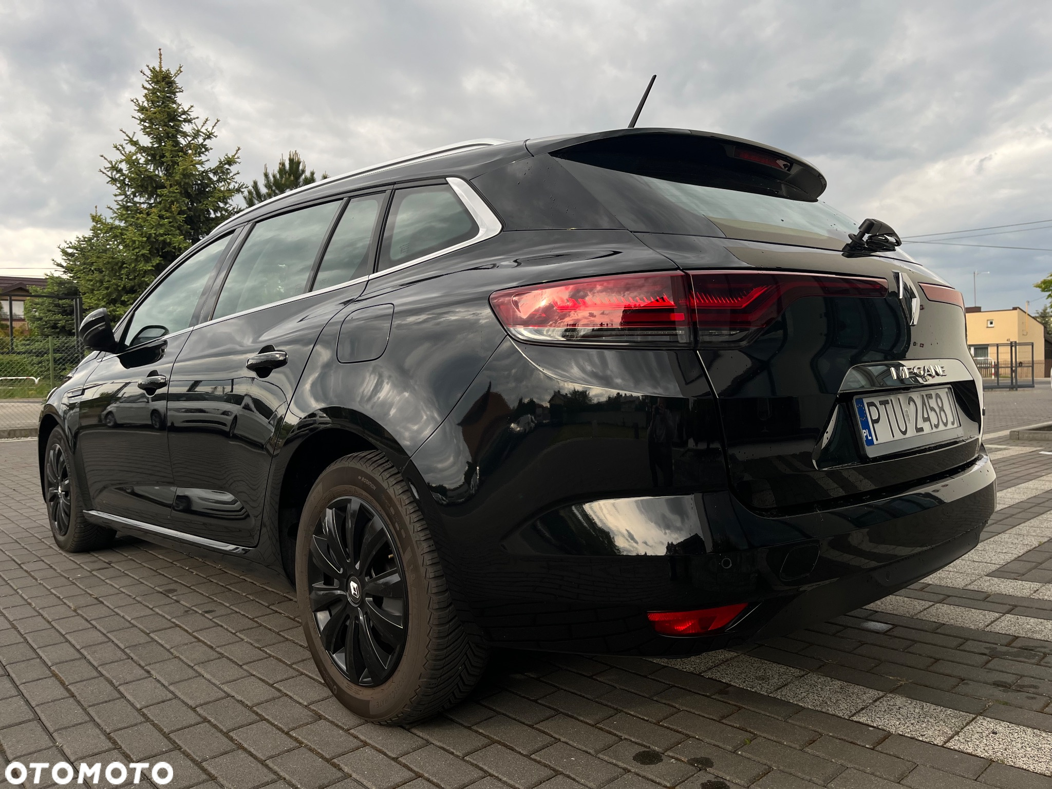 Renault Megane E-TECH Plug-in Hybrid 160 E-Tech engineered - 6