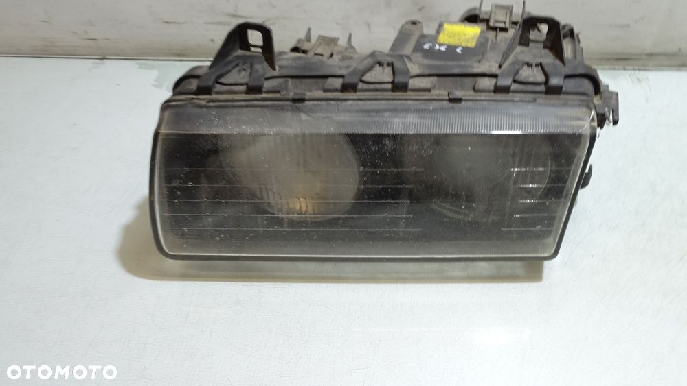 LAMPA LEWA PRZEDNIA BMW 318 1.8 - 1