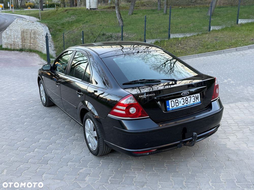 Ford Mondeo 1.8 Gold X - 3