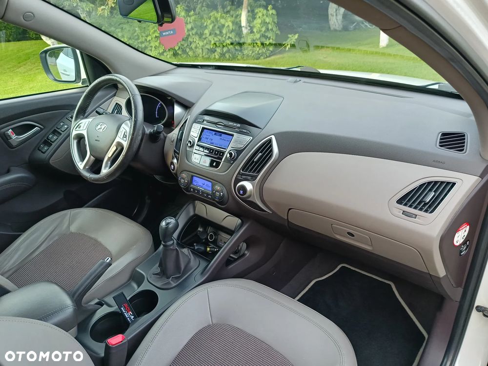 Hyundai ix35 2.0 4WD Premium - 8
