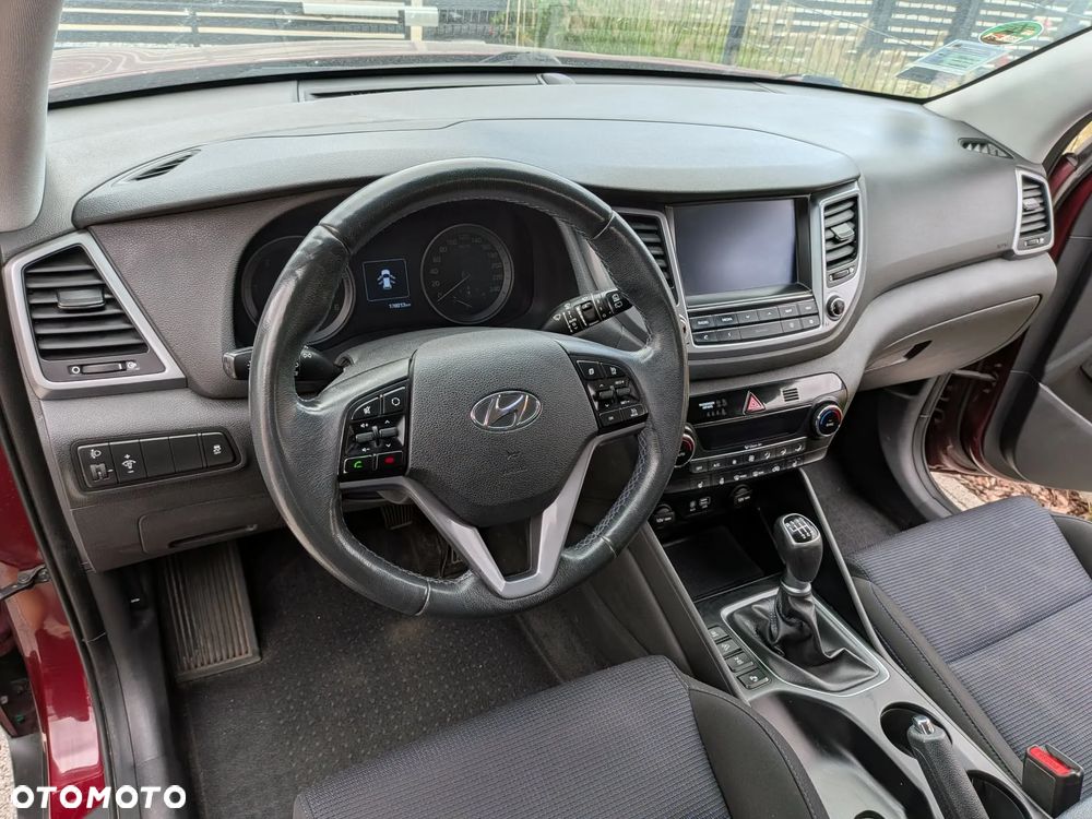 Hyundai Tucson 2.0 CRDI BlueDrive GO 2WD - 15