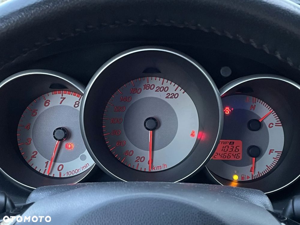 Mazda 3 1.6 MZR Edition - 24