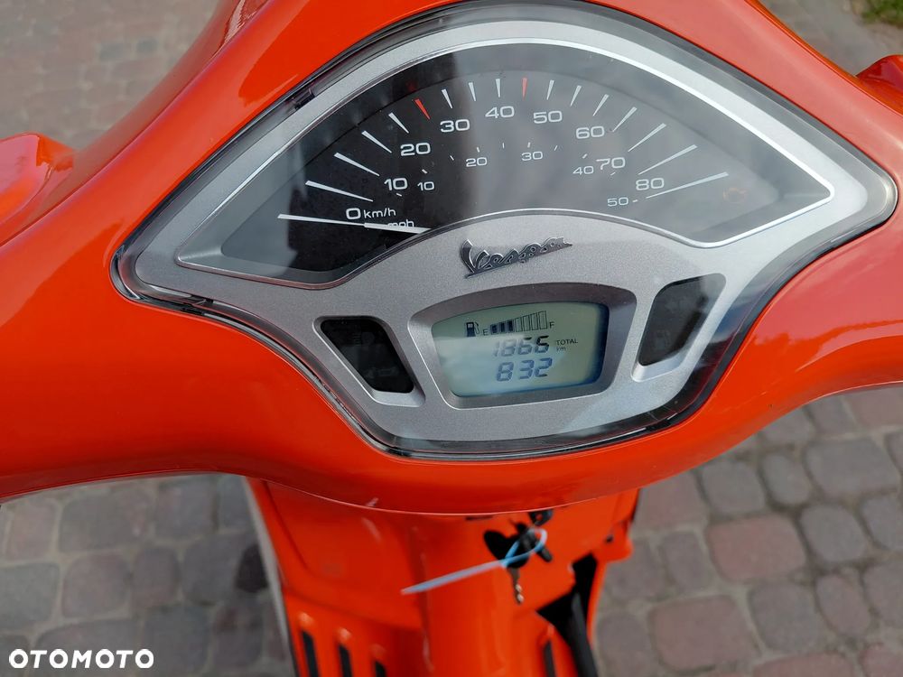 Vespa Primavera - 10