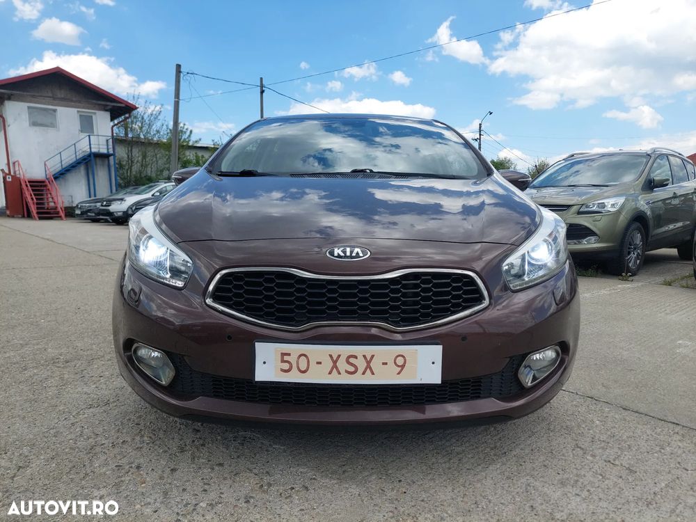 Kia Ceed - 4