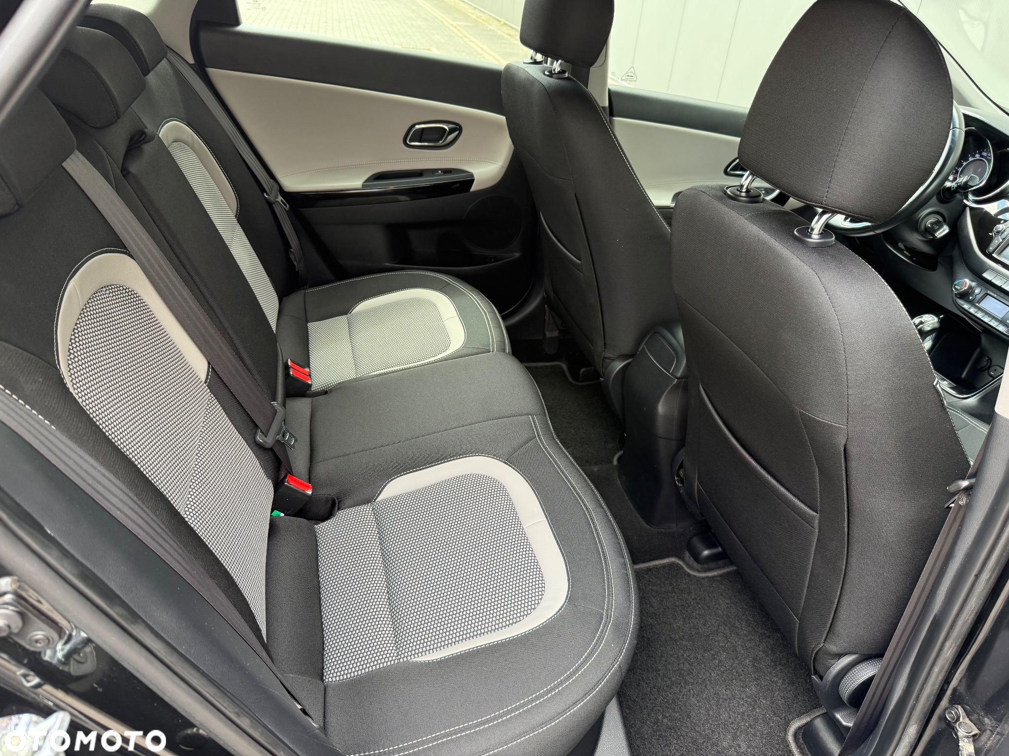 Kia Ceed - 18