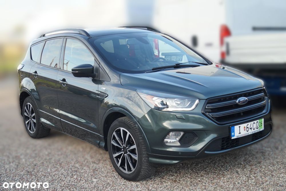 Ford Kuga - 12