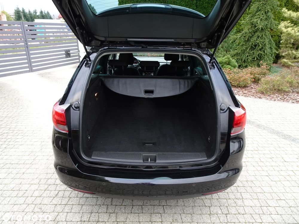 Opel Astra 1.6 CDTI Enjoy - 12